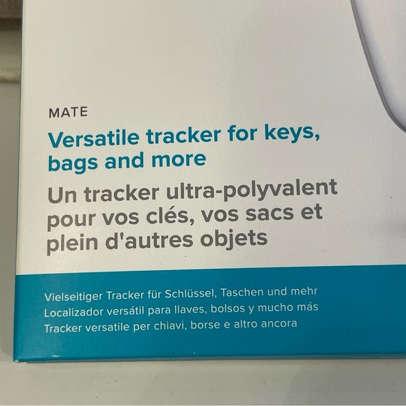 Tile Mate - Model T9001 1 - Bluetooth Tracker, Keys Finder and Item Locator NEW - Picture 2 of 9